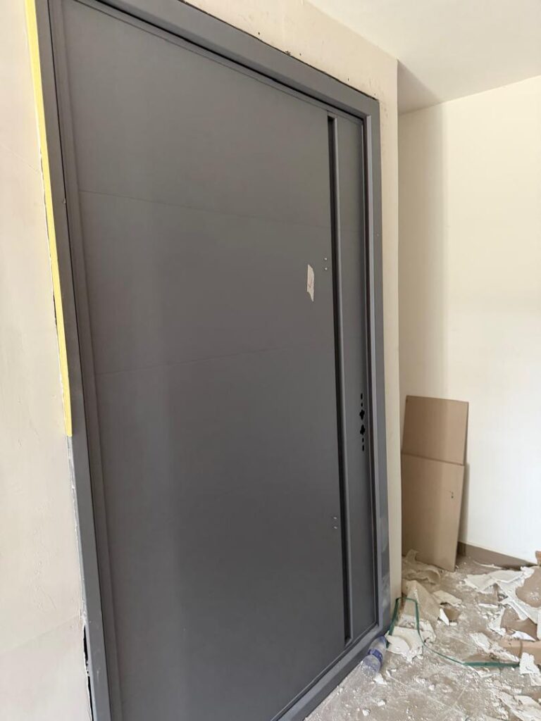 Pivot Security and Soundproof Door - Obumek